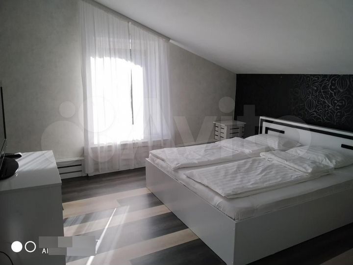 Комната 100 м², 2/2 эт.