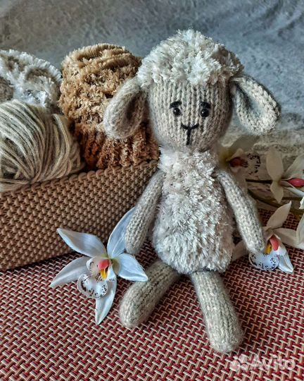 Мягкая игрушка овечка