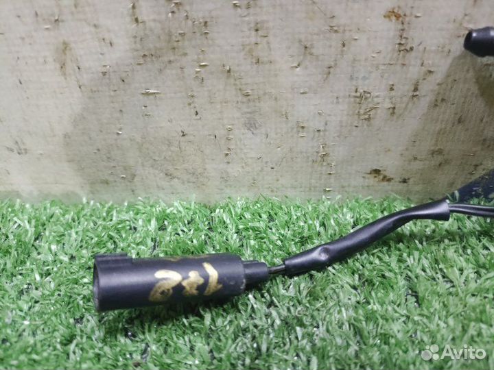 Форсунка омывателя правая Bmw X5 кроссовер 3.0 M54