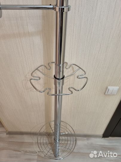 Барная стойка для бокалов и фруктов