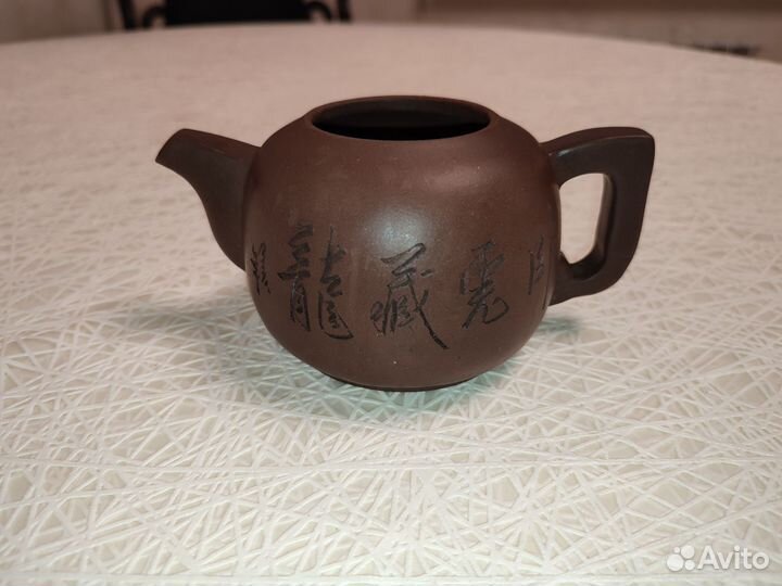 Глиняный чайный сервиз. Заварочный чайник