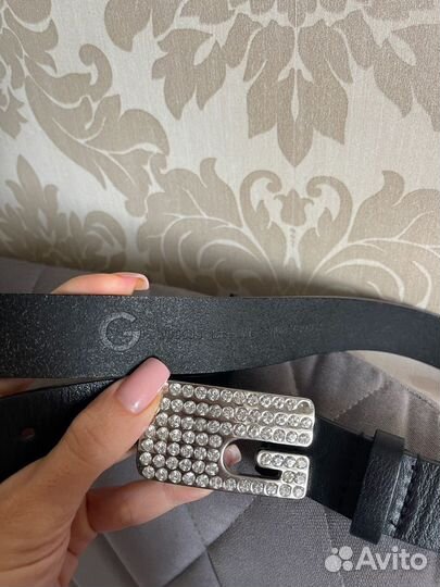 Ремень Guess из натуральной кожи кожи