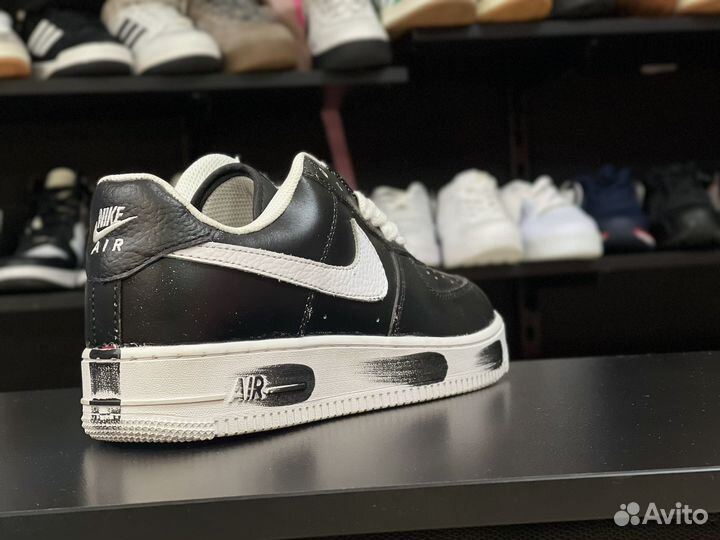 Кроссовки Nike Air Force 1