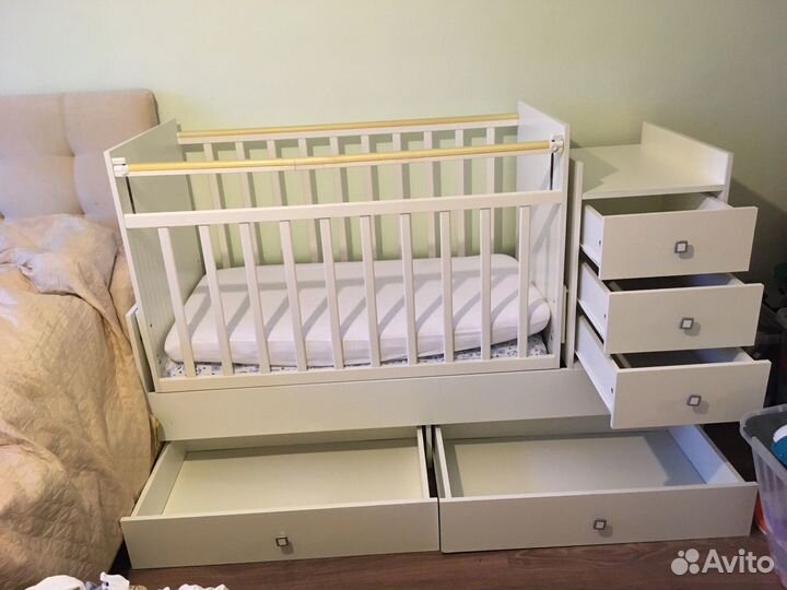 Кроватка трансформер с пеленальным комодом