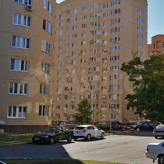 1-к. квартира, 40 м², 8/14 эт.