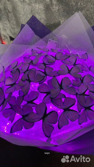 Розовый букет из бабочек 37 шт