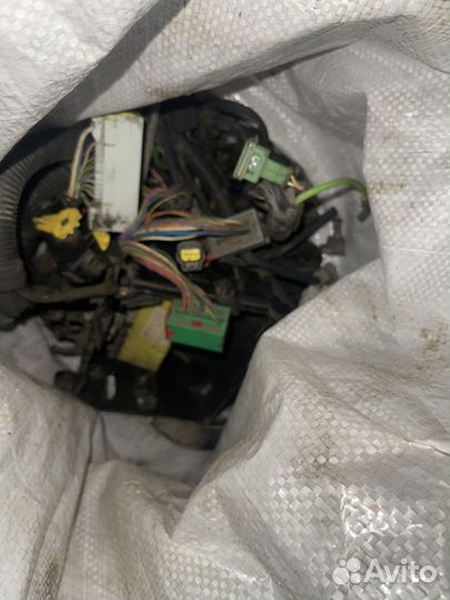 Провода блока предрхранителей пежо 206