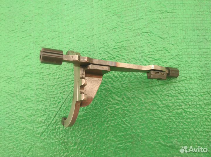 Вилка 2-4 передачи 0AM311559C DSG 7 Шкода, VW