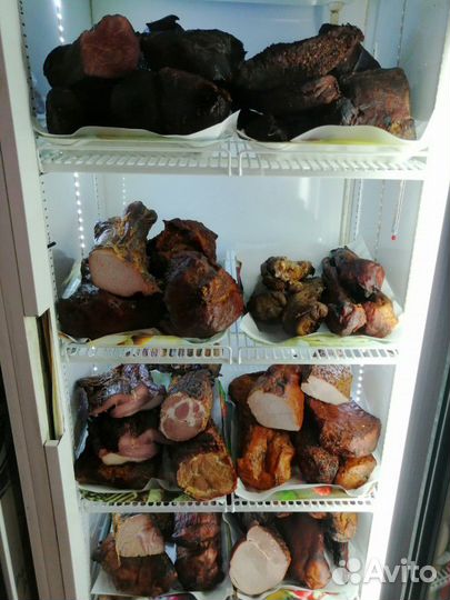 Копченое мясо, сало, пельмени, рыба