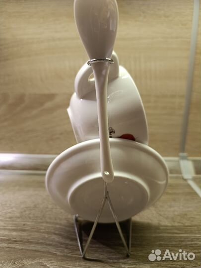 Кофейная пара на подставке