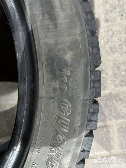 Yokohama Ice Guard IG30 225/45 R17 и 245/45 R17