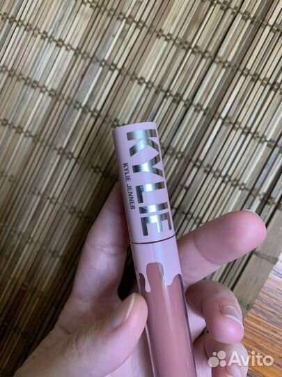 Матовая помада kylie cosmetics by kylie jenner