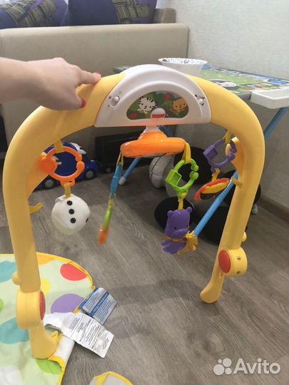 Развивающий коврик