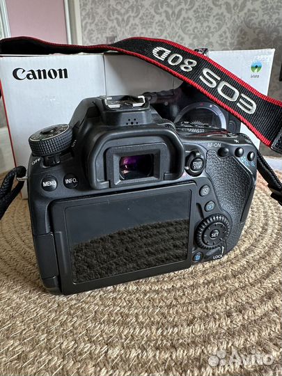 Зеркальный фотоаппарат canon 80d