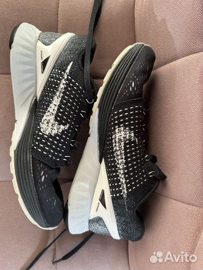 Женские кроссовки Nike 36 оригинал