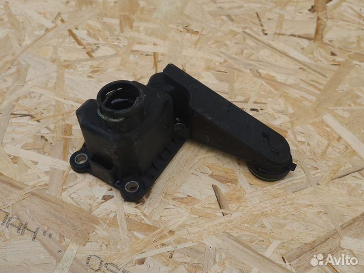 Маслоотделитель (сапун) Audi/Volkswagen