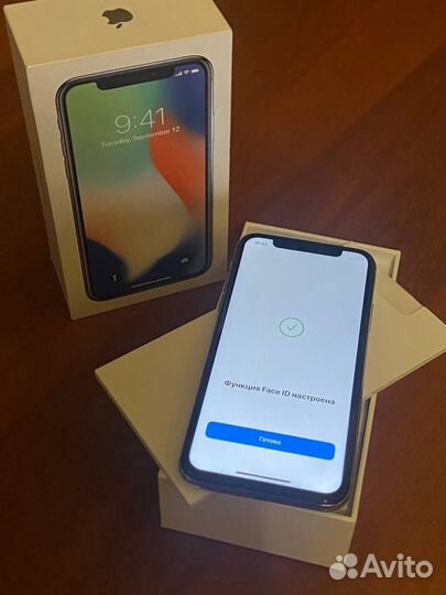 iPhone X, 64 ГБ