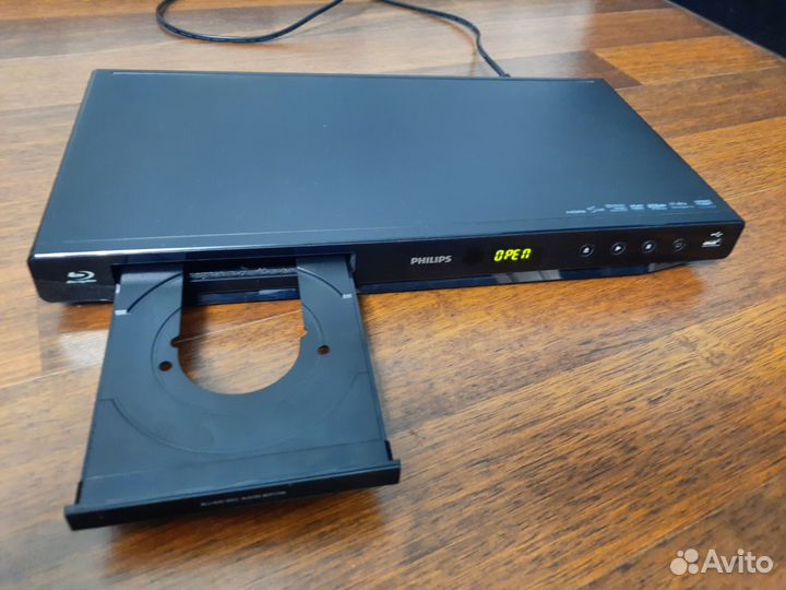 Blu-ray плеер Philips BDP2700