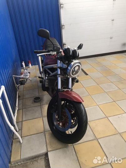 Suzuki bandit 400