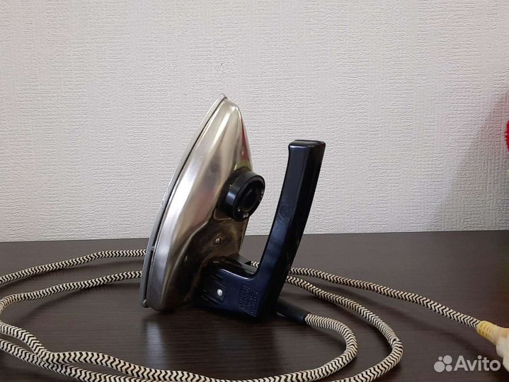 Утюг складной дорожный