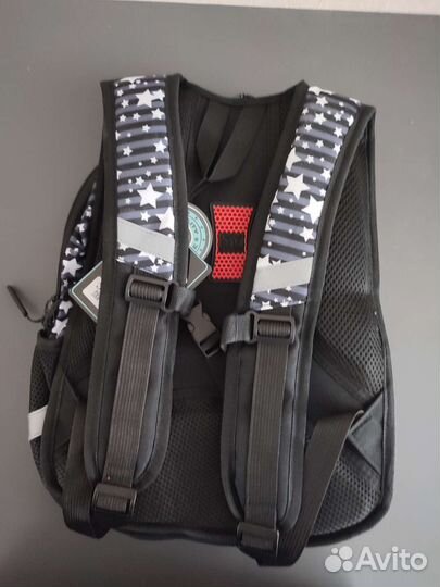 Рюкзак школьный для мальчика новый