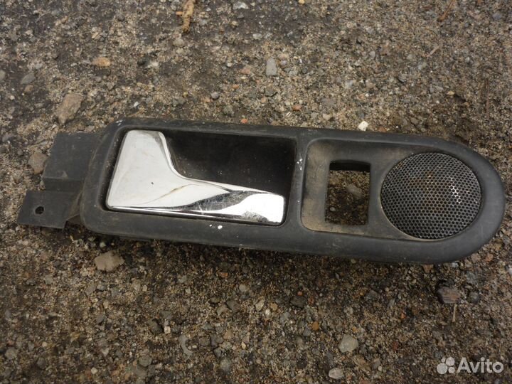 Ручка внутр. задняя левая volkswagen passat b5