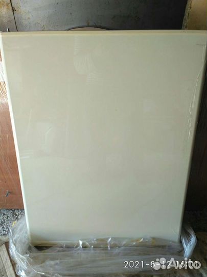 Дверь для холодильника