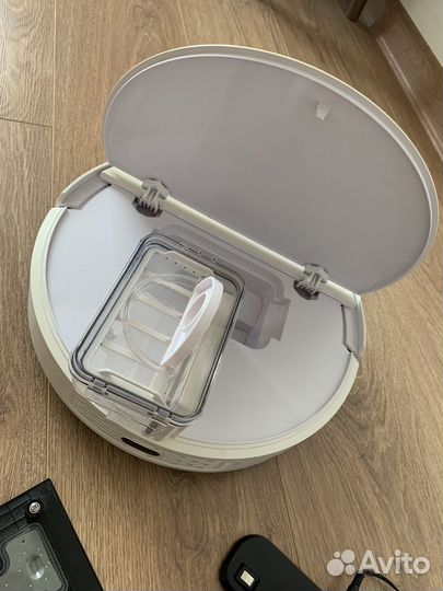 Робот пылесос