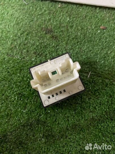 Блок управления зеркалами Mitsubishi lancer 9