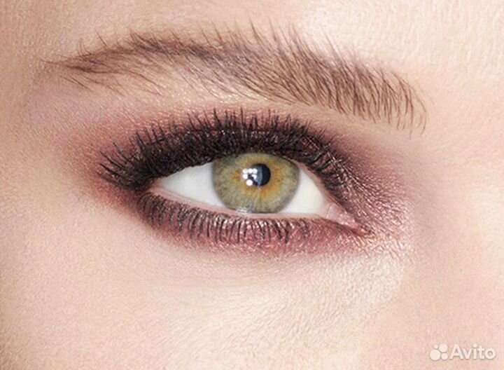 Charlotte Tilbury Eyes to Mesmerise кремовые тени