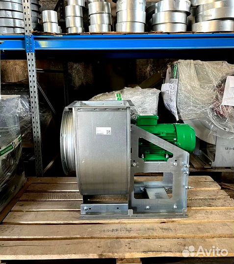 Вытяжной прямоугольный вентилятор