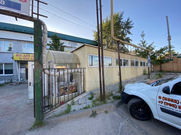 Продам торговое помещение, 266 м²