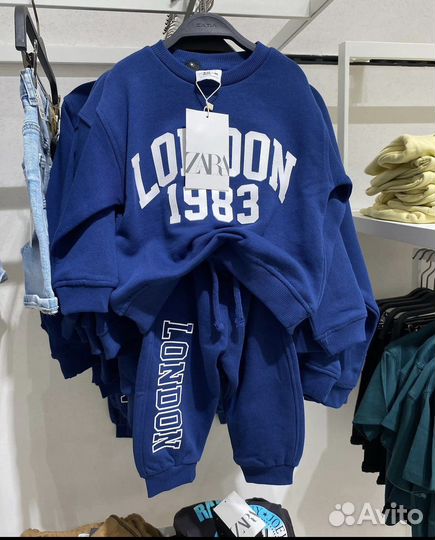 Костюм Zara новый