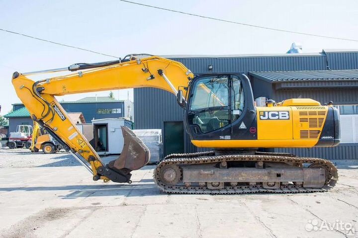 Гусеничный экскаватор JCB 220