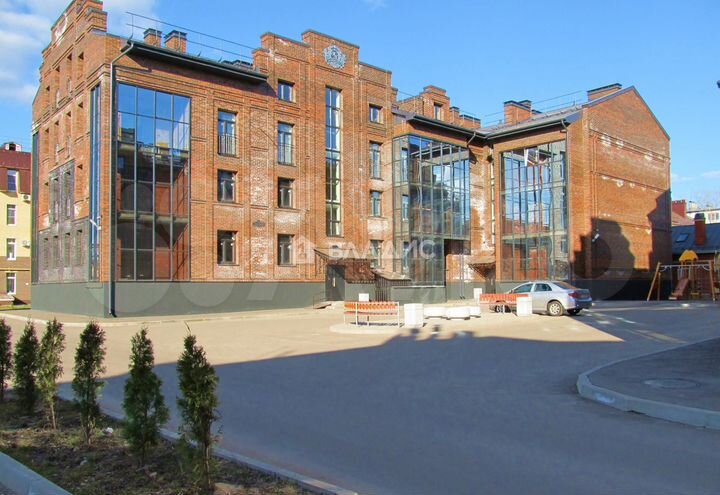 3-к. квартира, 85 м², 1/4 эт.