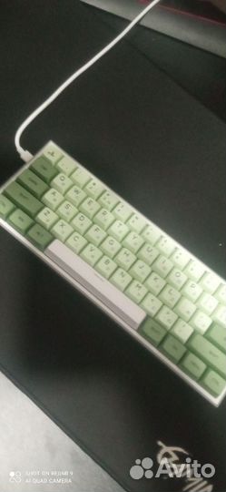 Кастомная клавиатура на жёлтых свитчах