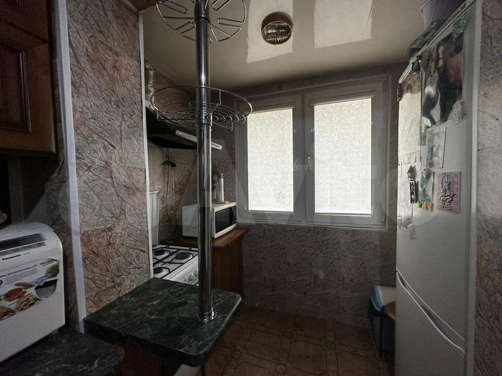 2-к. квартира, 48 м², 2/5 эт.