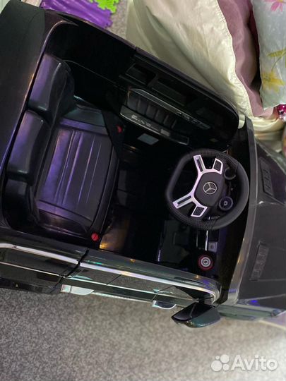 Детский электромобиль