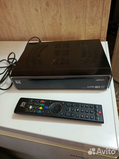 Спутниковый ресивер HD Digital Combo Receiver avat