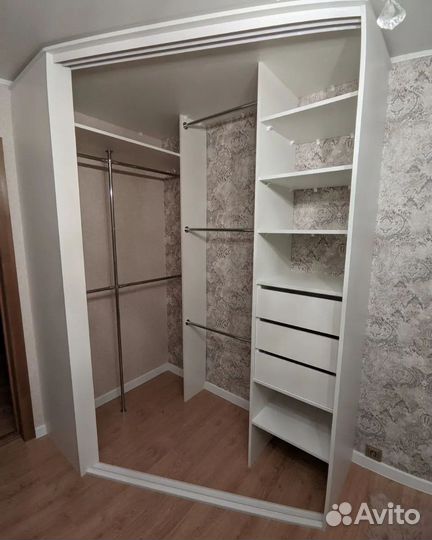 Шкаф купе угловой