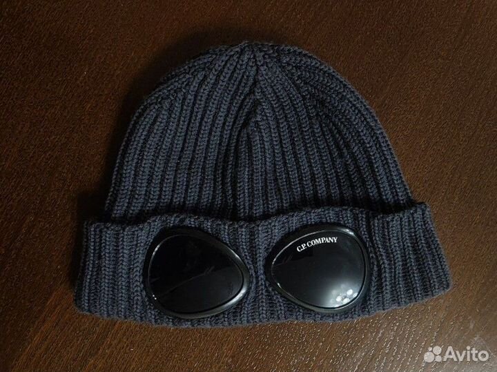 Шапка cp company черная оригинал