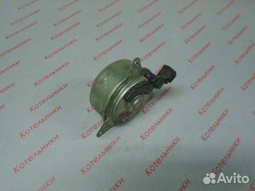 Nissan 21487-EQ30A Моторчик вентилятора охлаждения