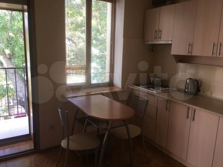 2-к. квартира, 50 м², 1/2 эт.