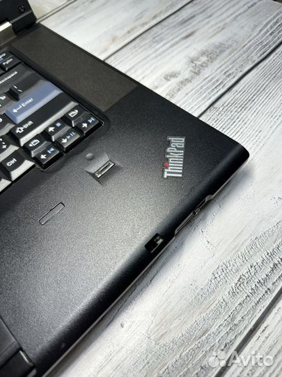 Ноутбук lenovo thinkpad t520 i7/8озу/ssd+hdd