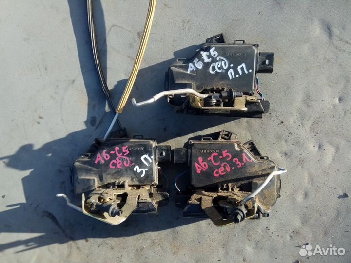 Замок двери передний задний Ауди Audi А6 C5