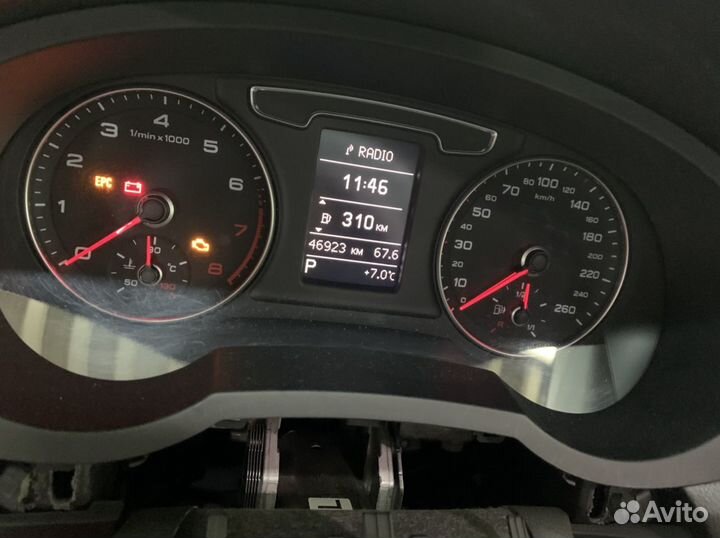 Панель приборов q3 8u 0 920 930 f