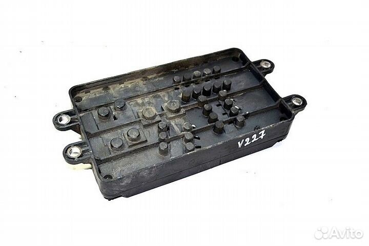 Распределительная коробка проводки volvo FH (01.12