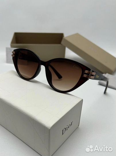 Солнцезащитные очки Dior