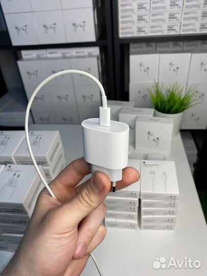 20W Power Adapter USB-C + Кабели
