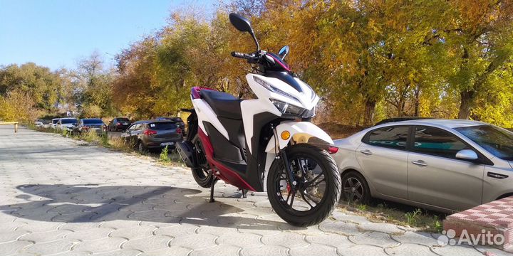 Скутер Vento inferno (replica honda click)